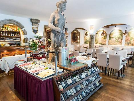 ウィーン：ロイヤル ホテル レストラン