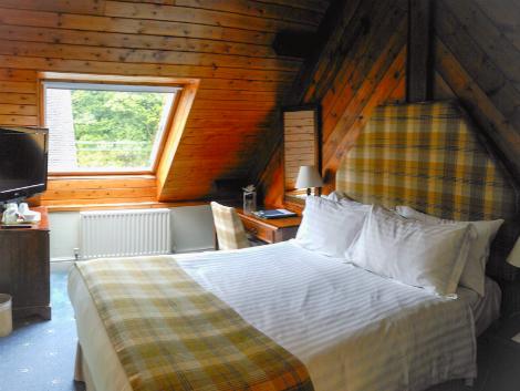 ウィンダミア：リンデス ハウ カントリー ハウス ホテル 客室一例