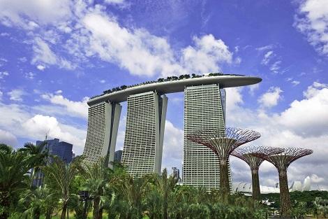 シンガポール:マリーナベイサンズ 外観/提供:Marina Bay Sands
