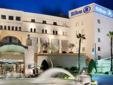 マルタ（セントジュリアン地区）：ヒルトン マルタ 外観