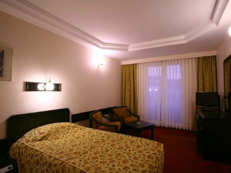 イスタンブール：ロイヤルホテル 客室一例