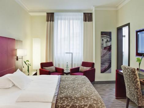 シュツットガルト：シュタイゲンベルガー グラフ ツェッペリン 客室一例