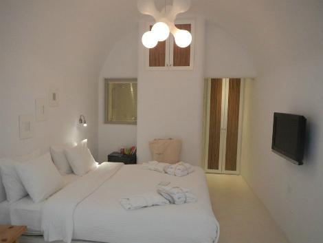 サントリーニ島：ロカベラ 客室一例