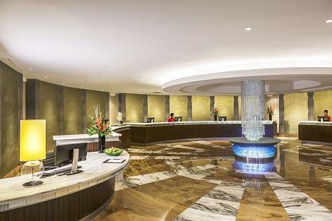 シンガポール:パークロイヤルコレクションマリーナ ベイ ロビー