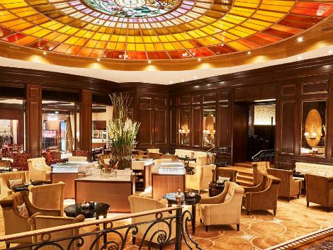 ミュンヘン：ホテル フィア ヤーレスツァイテン ケンピンスキー ロビー