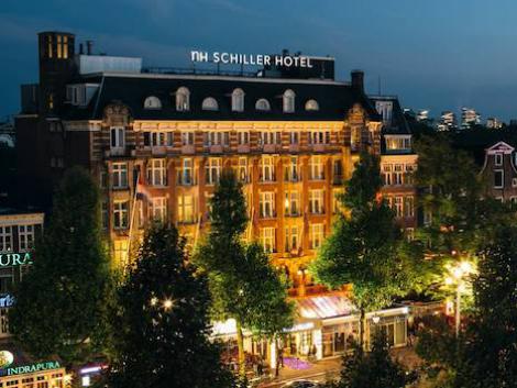 アムステルダム：NH シラー 外観