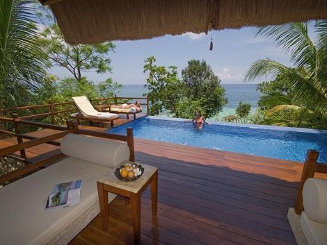 エスカヤ ビーチ リゾート ＆ スパ　プール