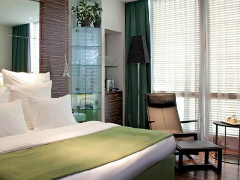 ナポリ：ロメオホテル 客室一例