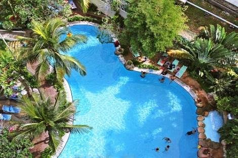 ペナン島：レインボー パラダイス ビーチ リゾート  プール