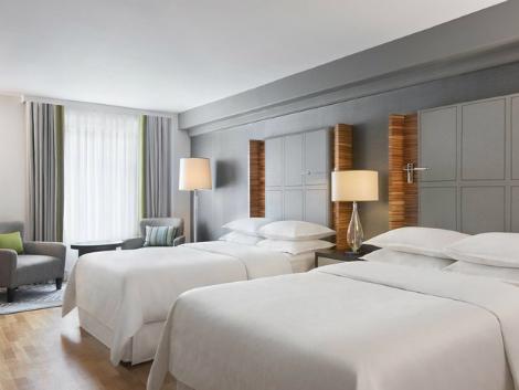 ストックホルム：シェラトン ストックホルム 客室一例