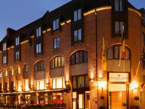 ブルージュ：クラウン プラザ ブルージュ 外観