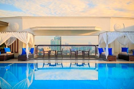 ホーチミン：ルネッサンス リバーサイド ホテル 屋外プールイメージ