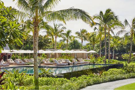 ハワイ島：マウナ・ラニ・オーベルジュ・リゾート・コレクション　プール