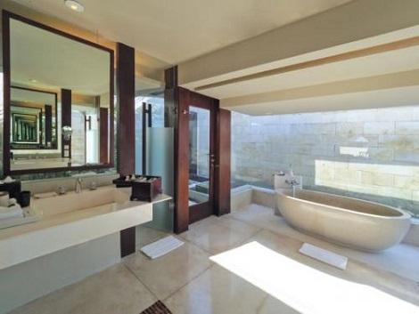 ザ・バレ ダブルパビリオン バスルーム イメージ