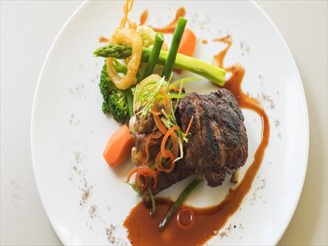 グランド ミラージュ グリル料理が楽しめるジュクンレストラン