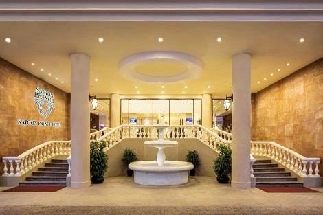 ホーチミン:サイゴン プリンス ホテル エントランス