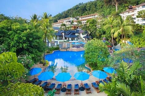 プーケット：ダイアモンド クリフ リゾート＆スパ ウォーターフォールプール