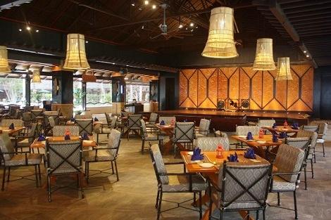 コタキナバル：ネクサス リゾート & スパ カランブナイ レストラン