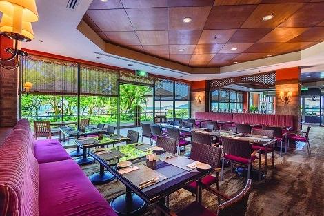 コタキナバル：ザ パシフィック ステラ ホテル レストラン