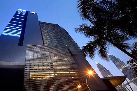 クアラルンプール:トレーダース ホテル クアラルンプール バイ シャングリラ 外観