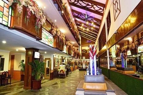 ランカウイ：ホリデイ ヴィラ ビーチ リゾート ＆スパ ランカウイ ロビー