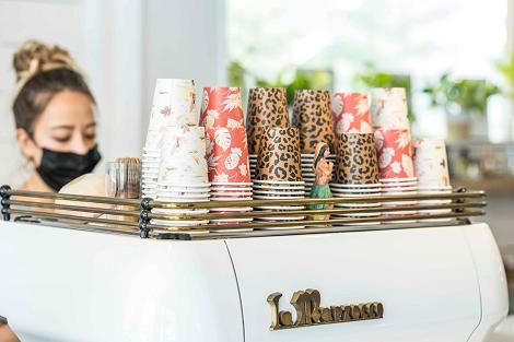 ザ サーフジャック ホテル & スイム クラブ　olive ＆ oliver