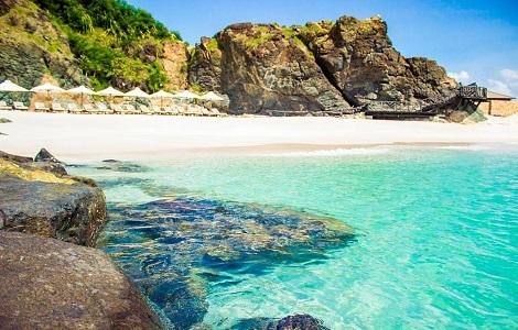 アミアナ リゾート　プライベートビーチ