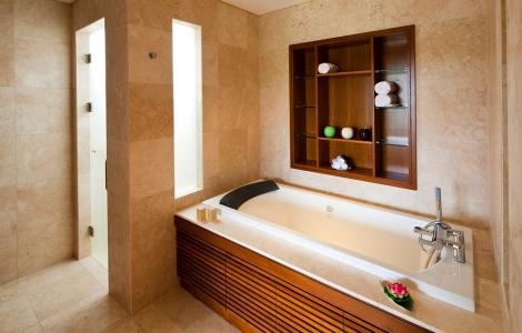 ザ オーシャン ヴィラズ：2ベッドプールヴィラ バスルームイメージ