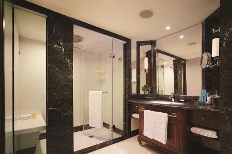 カオルーン シャングリ ラ 香港 シャワールームイメージ