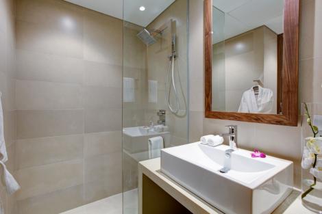 アラカルト ダナン：シャワールーム