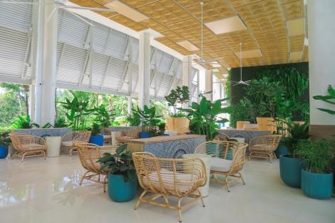 メリアダナン:広々したロビー