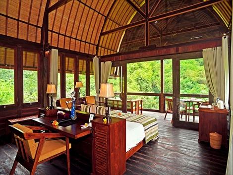 バグースジャティ　スーペリアシャレー　お部屋一例