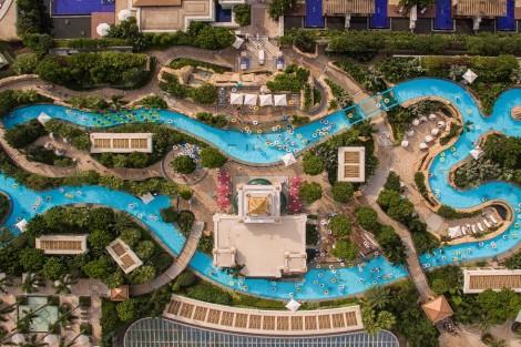 マカオ：ホテル オークラ マカオ プールイメージ	