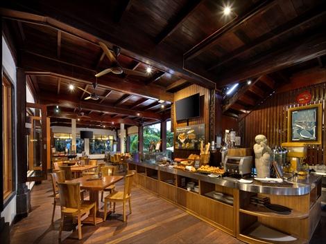 グランド イスタナ ラマ 風通しの良い朝食レストラン