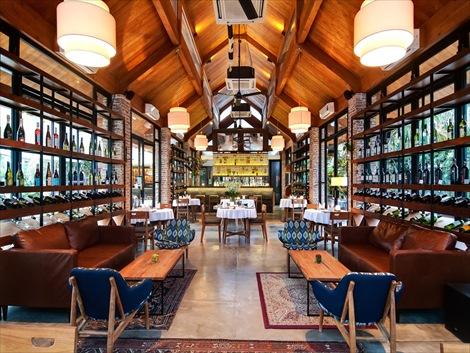 マカ ヴィラズ＆スパ バリ レストラン