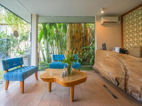 マカ ヴィラズ＆スパ ウマラス レセプション