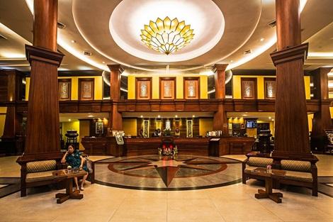 プリンス D アンコール ホテル アンド スパ:ホテルエントランスイメージ