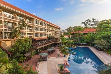 プリンス D アンコール ホテル アンド スパ:ホテルプールイメージ