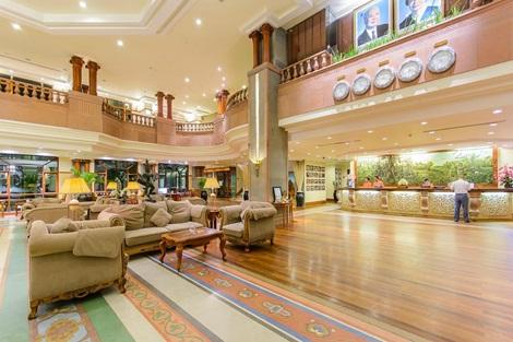 ソカ アンコール リゾート：ホテルエントランスイメージ