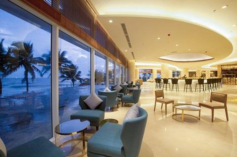 シーシェルズ フー コック ホテル ＆ スパ：ホテルエントランスイメージ