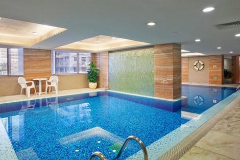 マカオ：ホリデイ イン マカオ プールイメージ