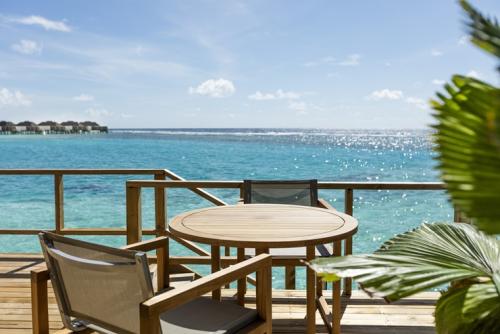 グランド水上ヴィラ客室一例_サン シヤム オル ヴェリ