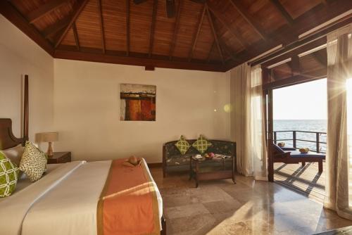 デラックス水上ヴィラ客室一例_サン シヤム オル ヴェリ