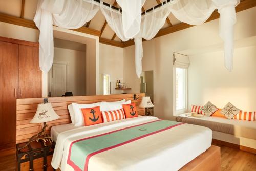 プール付ドルフィンオーシャンヴィラ客室一例_サン シヤム イル ヴェリ