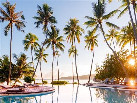 ル タハア by パールリゾート　まるで海の一部のようなプール